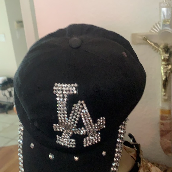 Los Angeles silver & black bling adjustable hat - Picture 3 of 5